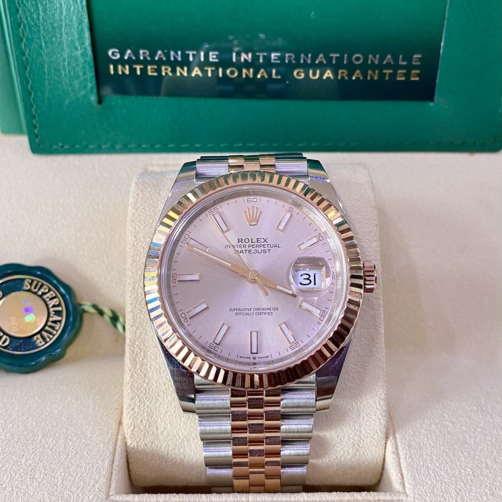Đồng hồ Rolex Datejust 126331 Mặt tia hồng Size 41mm