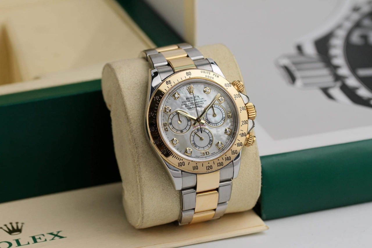 Đồng hồ Rolex 116523 Daytona demi vàng 18k mặt xà cừ trắng cọc số kim cương