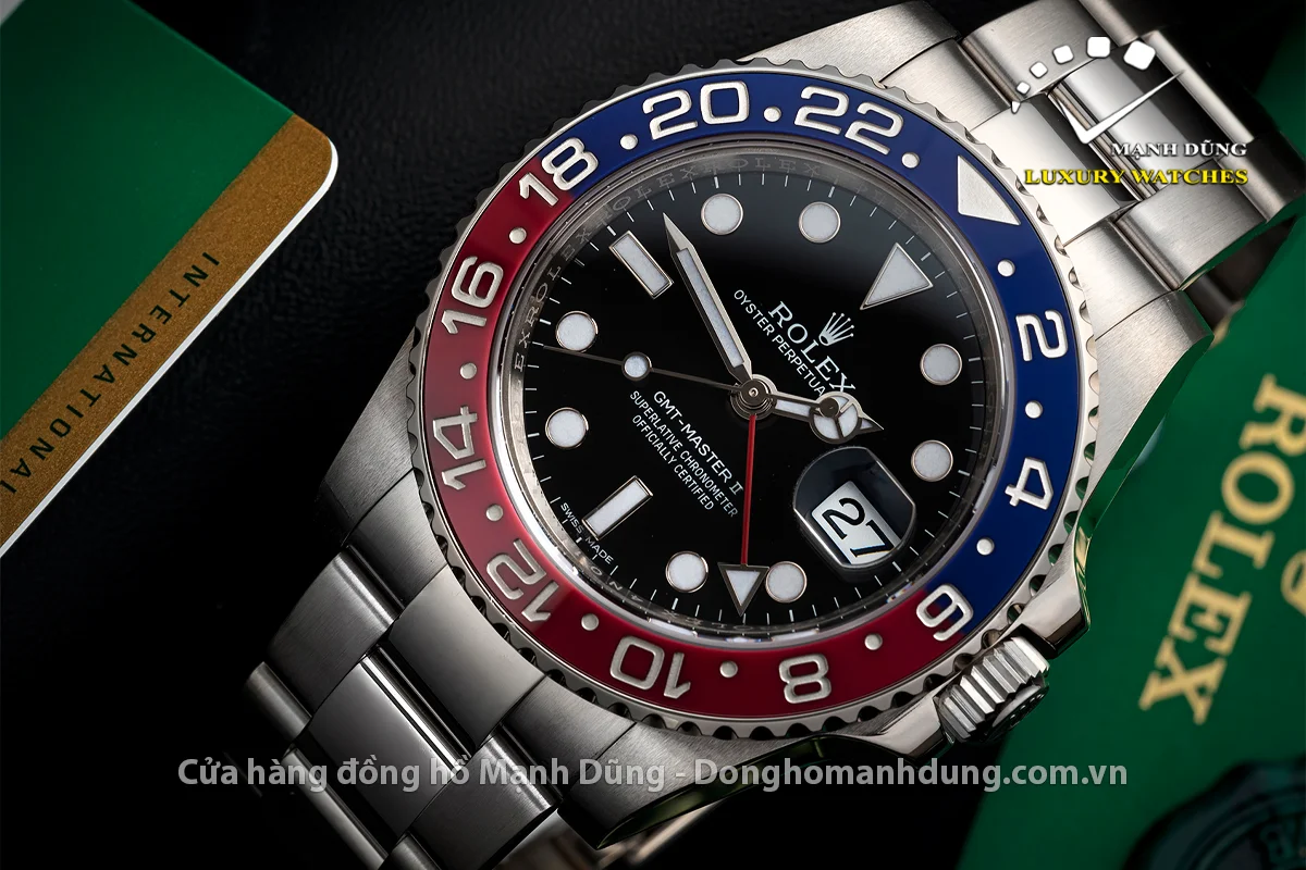 Đồng hồ Rolex GMT-Master II Ref. 116719BLRO biệt danh Pepsi